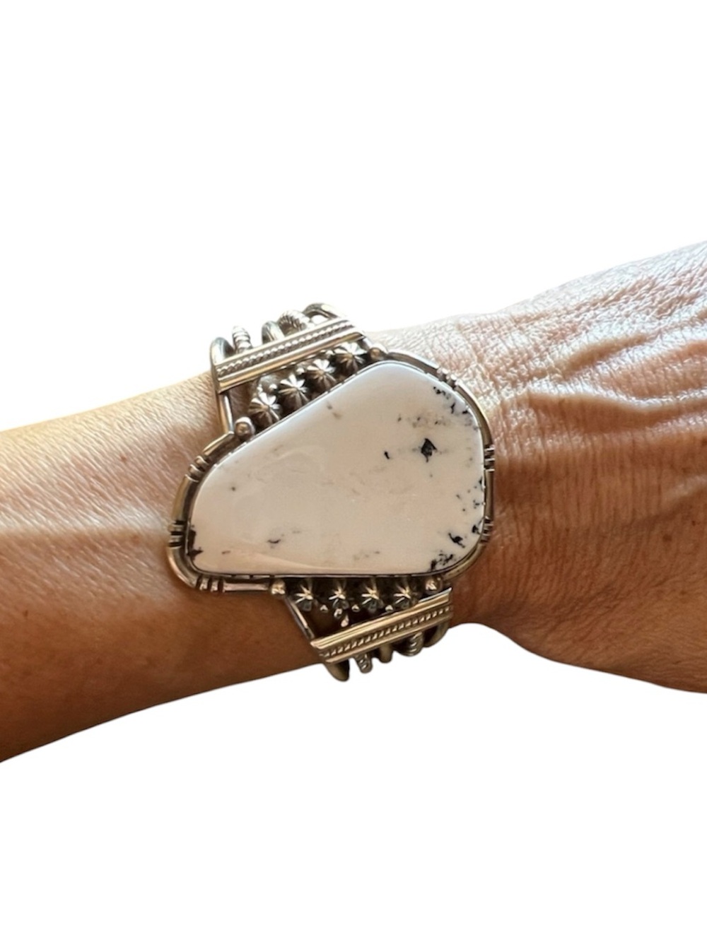 Vintage Native American Sterling Silver White Buffalo Turquoise Cuff Bracelet